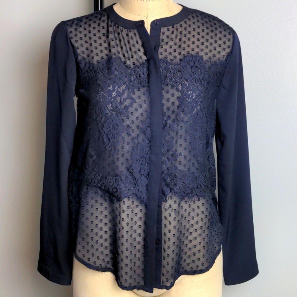 ANN TAYLOR, Lace Applique, Navy button down Blouse, Size S